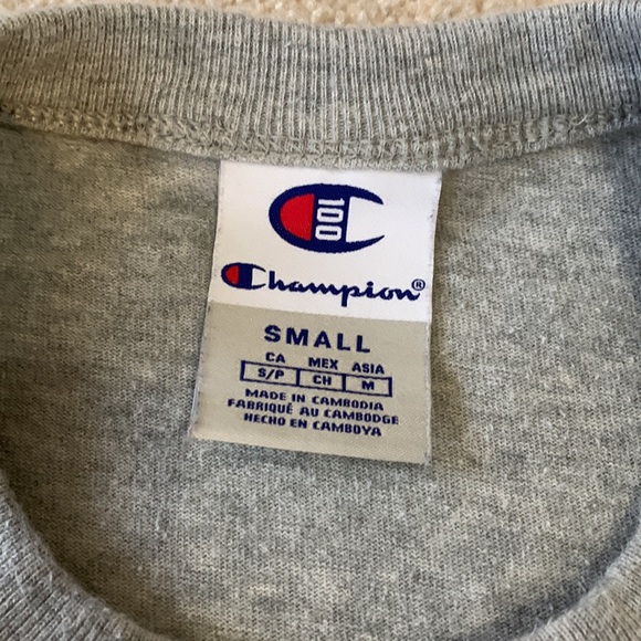 Champion T-shirt - Picture 9 of 10